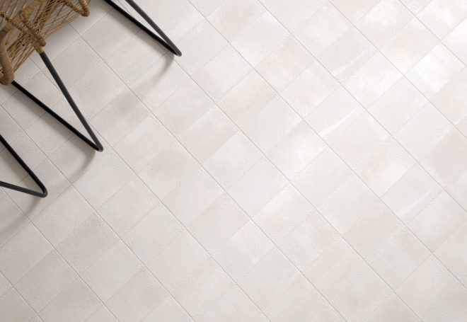 32380-10x15-Miyako-Chalk-White-amb-det_v2-scaled