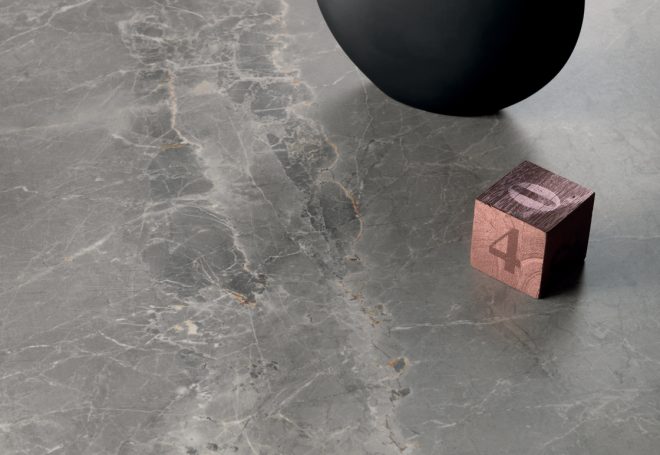 9896_z_4830_z_LEA-synestesia-graymarble-smooth-6mm-still-life-001