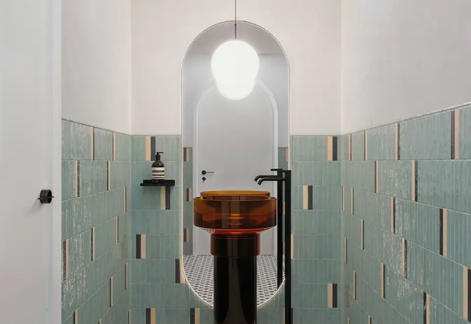 Amb_NOUVELLE15_palladian-blue_charocal_biscuit-matt-1