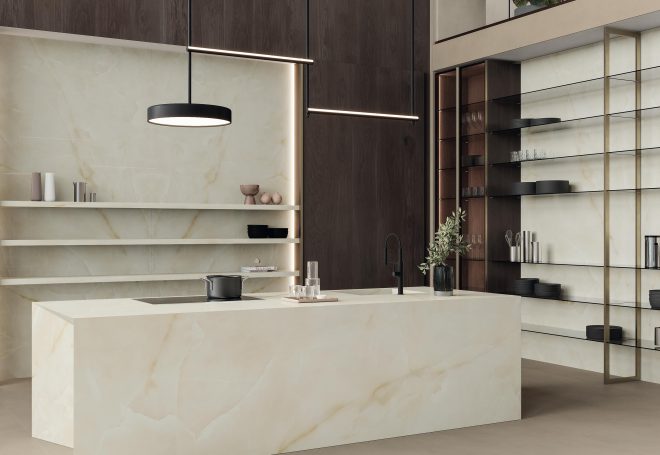 AtlasPlan_062_03_Onyx White
