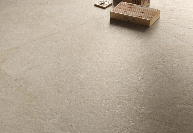 Crd_Moonstone_Cream_CloseUp_960x960