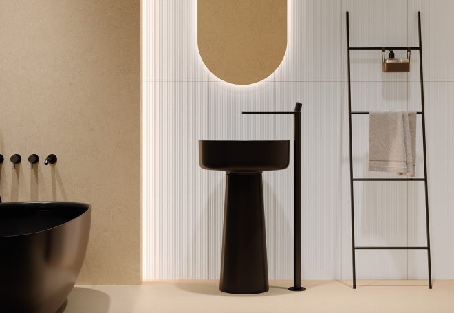00_ir-vs-limestone_beige_white_line-_-nat_plus_stru-120120_270120_12040-amb30-bathroom