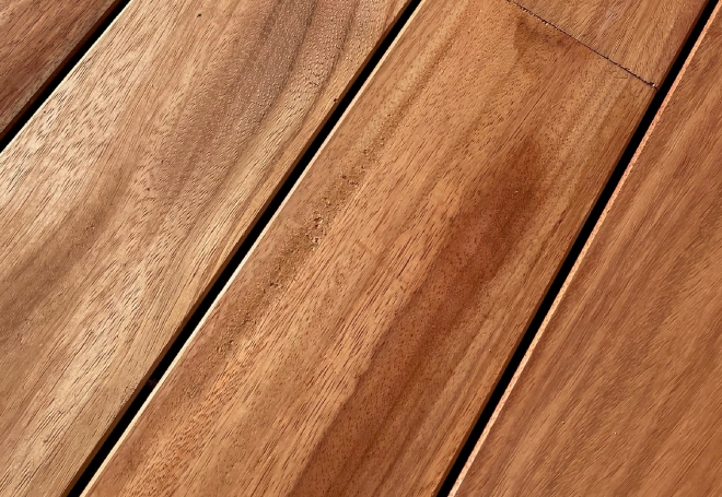 wood_doussie