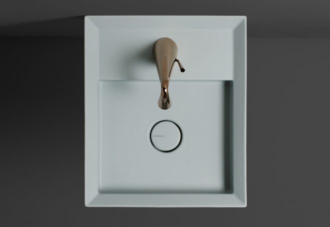 Valdama